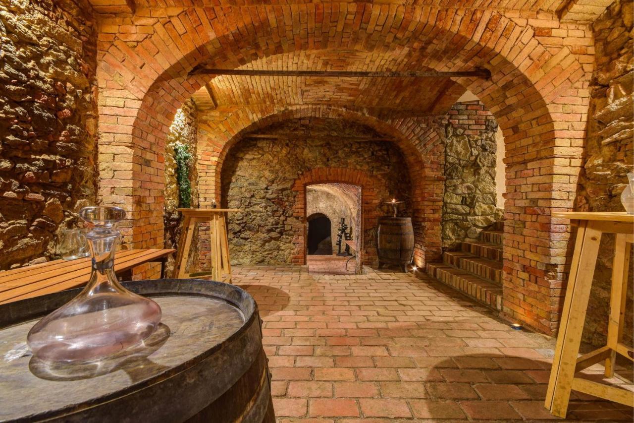 Privat Bohemia Hotel Satov Bagian luar foto