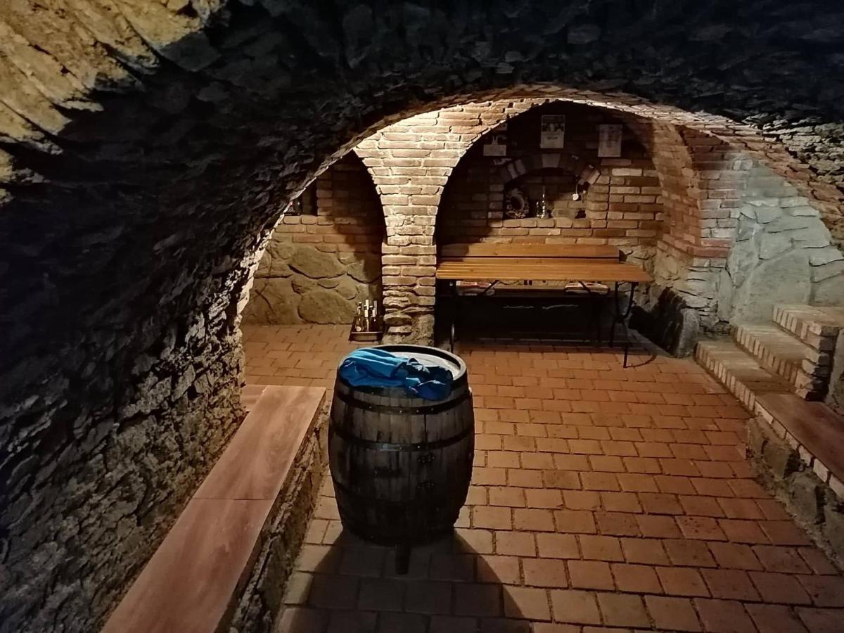 Privat Bohemia Hotel Satov Bagian luar foto